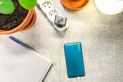 Chemie Bijna dood Plak opnieuw PowerBank opladen: zo werkt het - GP Batteries